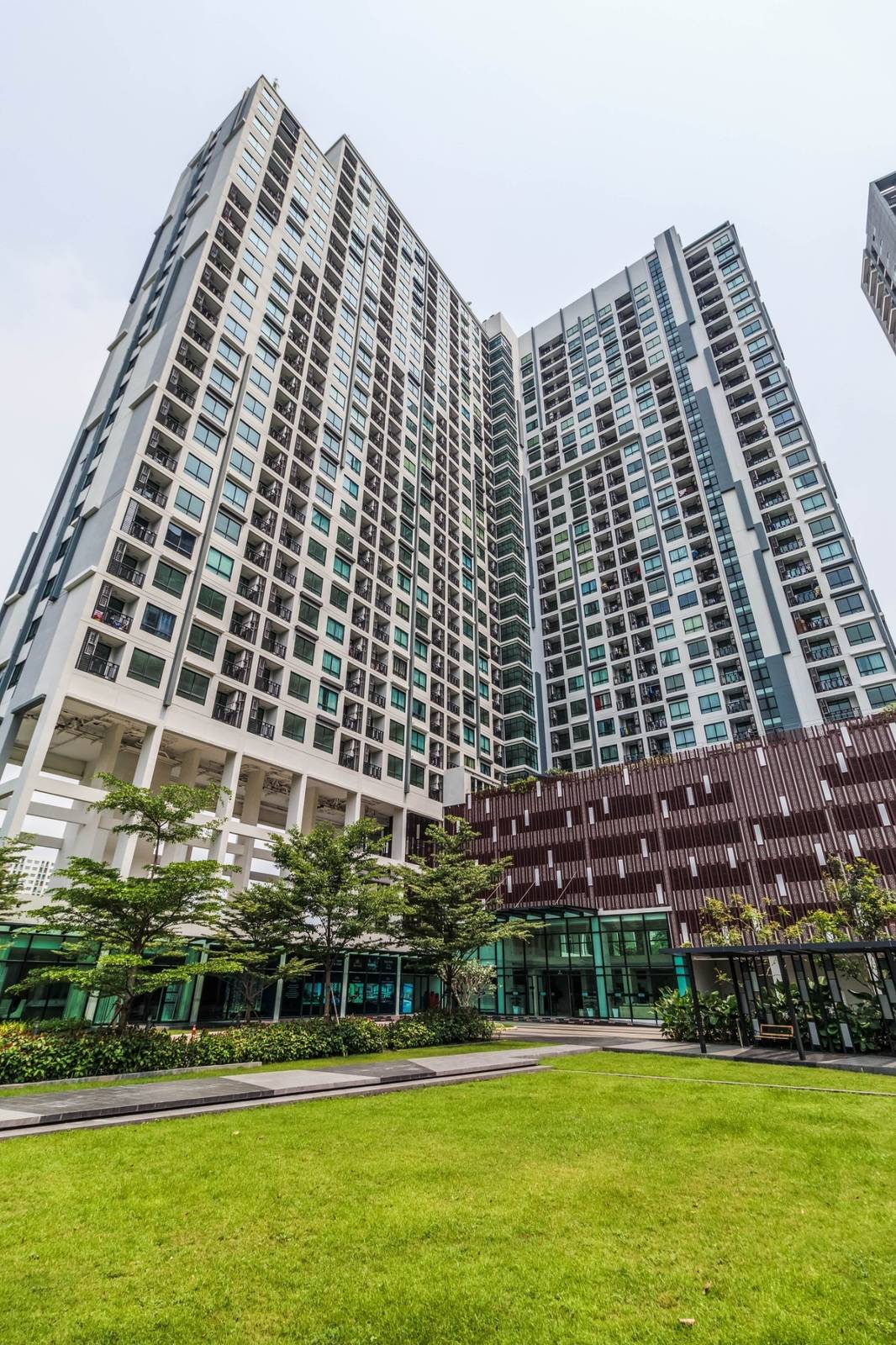 อาร์ทิมิส สุขุมวิท 77 สุขุมวิท 77 ภาพที่ 1